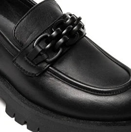 Women’s Black Genuine Leather Shoes 3K2UA31005